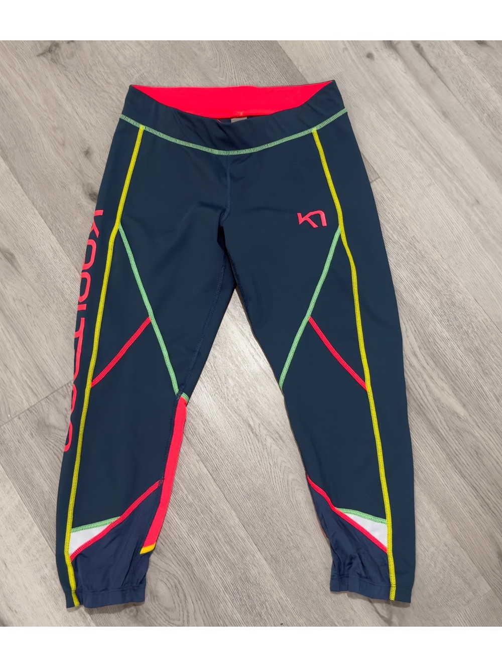 Kari Traa Women Capri Jogger Athletic Leggings Colorful Stitching Navy M